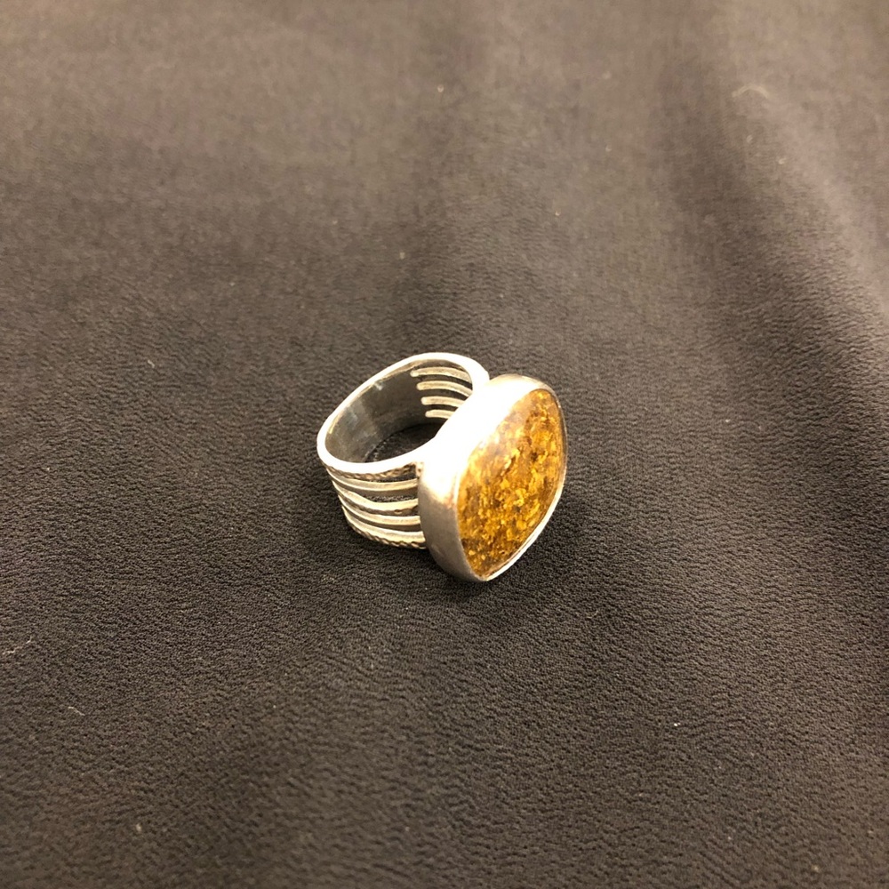 Silpada bronzite stone ring